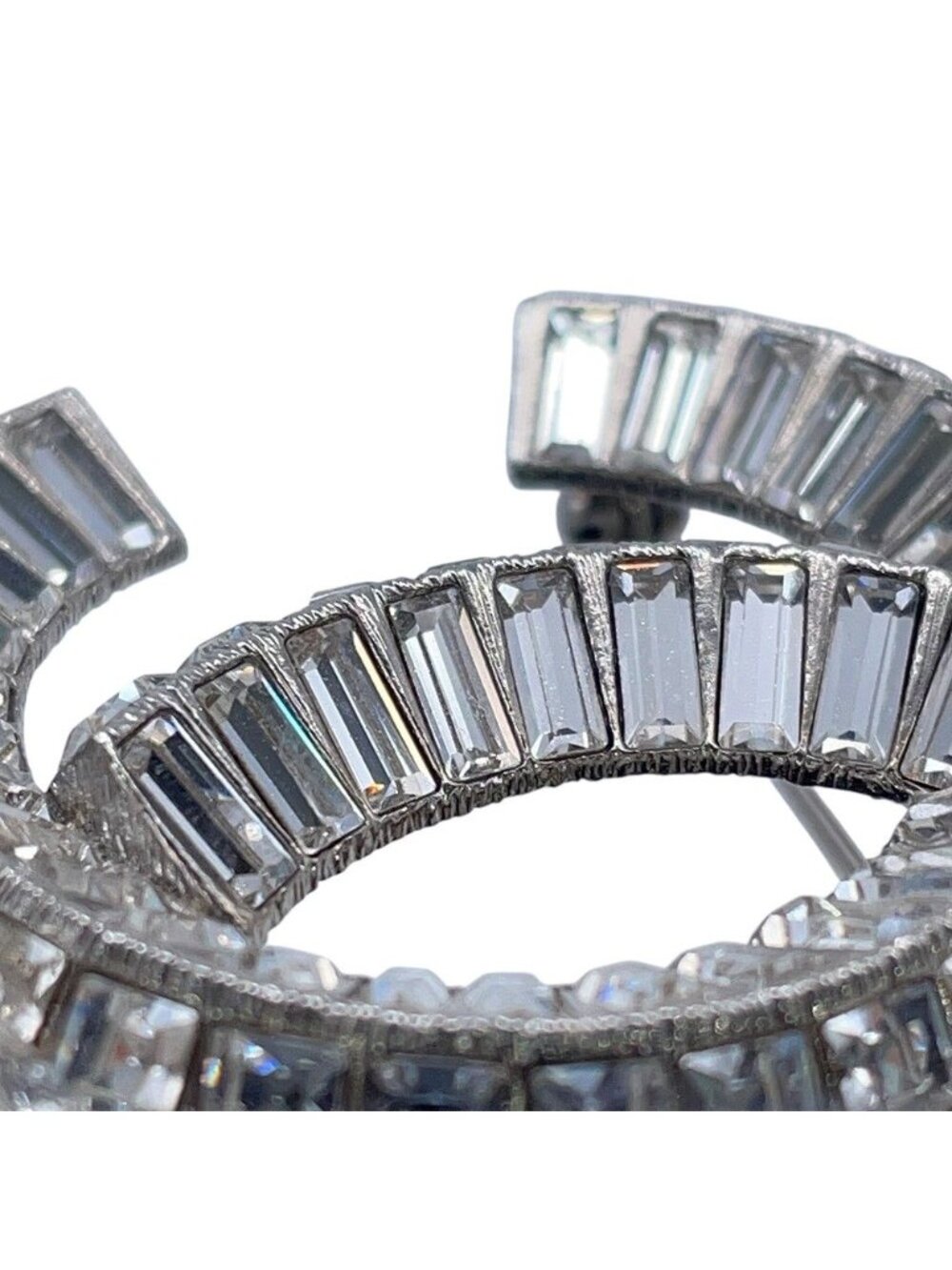 Chanel Brooch CC Logo Rhinestone - Picture 6 of 9